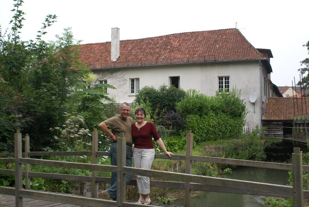 Le Moulin De Fillievres Bed & Breakfast Dış mekan fotoğraf