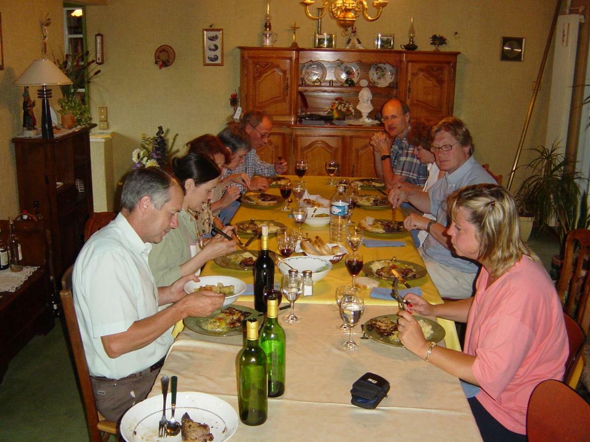 Le Moulin De Fillievres Bed & Breakfast Dış mekan fotoğraf